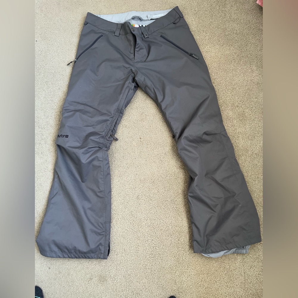Gray Burton Woman’s Ski Snow Pants, dry ride, size XL.